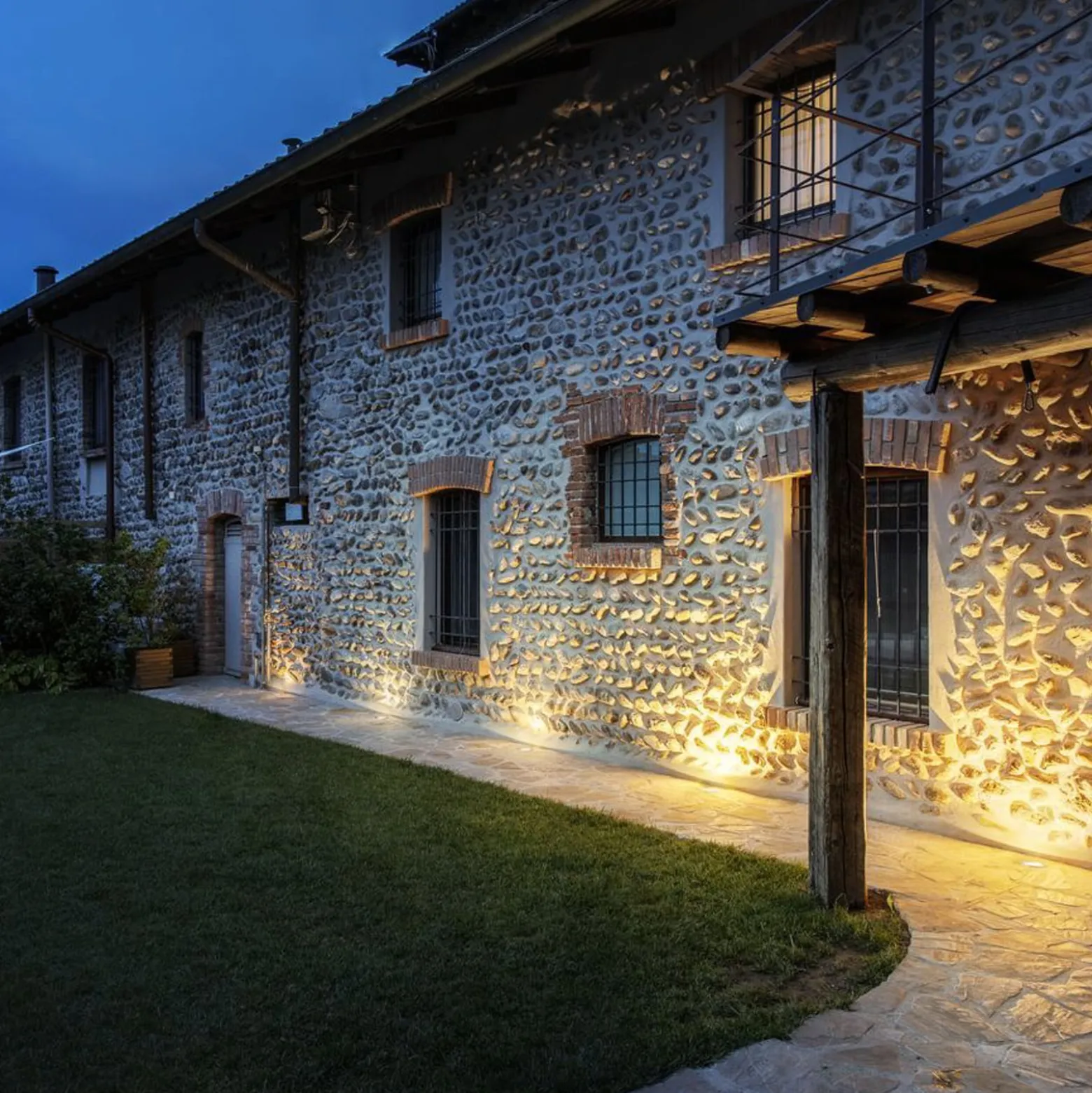 SLV Dasar Flat 120 LED uppoasennuslattiavalaisin, 3000 K