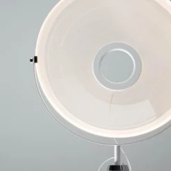 Stilnovo LED-lattiavalaisin Demi Moon, valkoinen, korkeus 196 cm