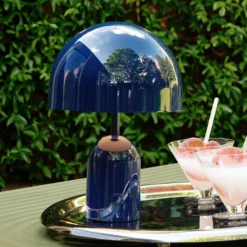 Tom Dixon Akku-pöytälamppu BELL PORTABLE, indigo, 28 cm IP44