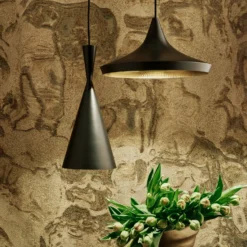 Tom Dixon Beat Tall -LED-riippuvalo, musta
