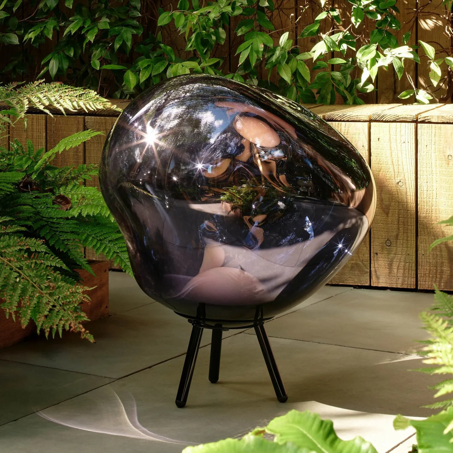 Tom Dixon LED-akku-terassilamppu Melt large, savuharmaa