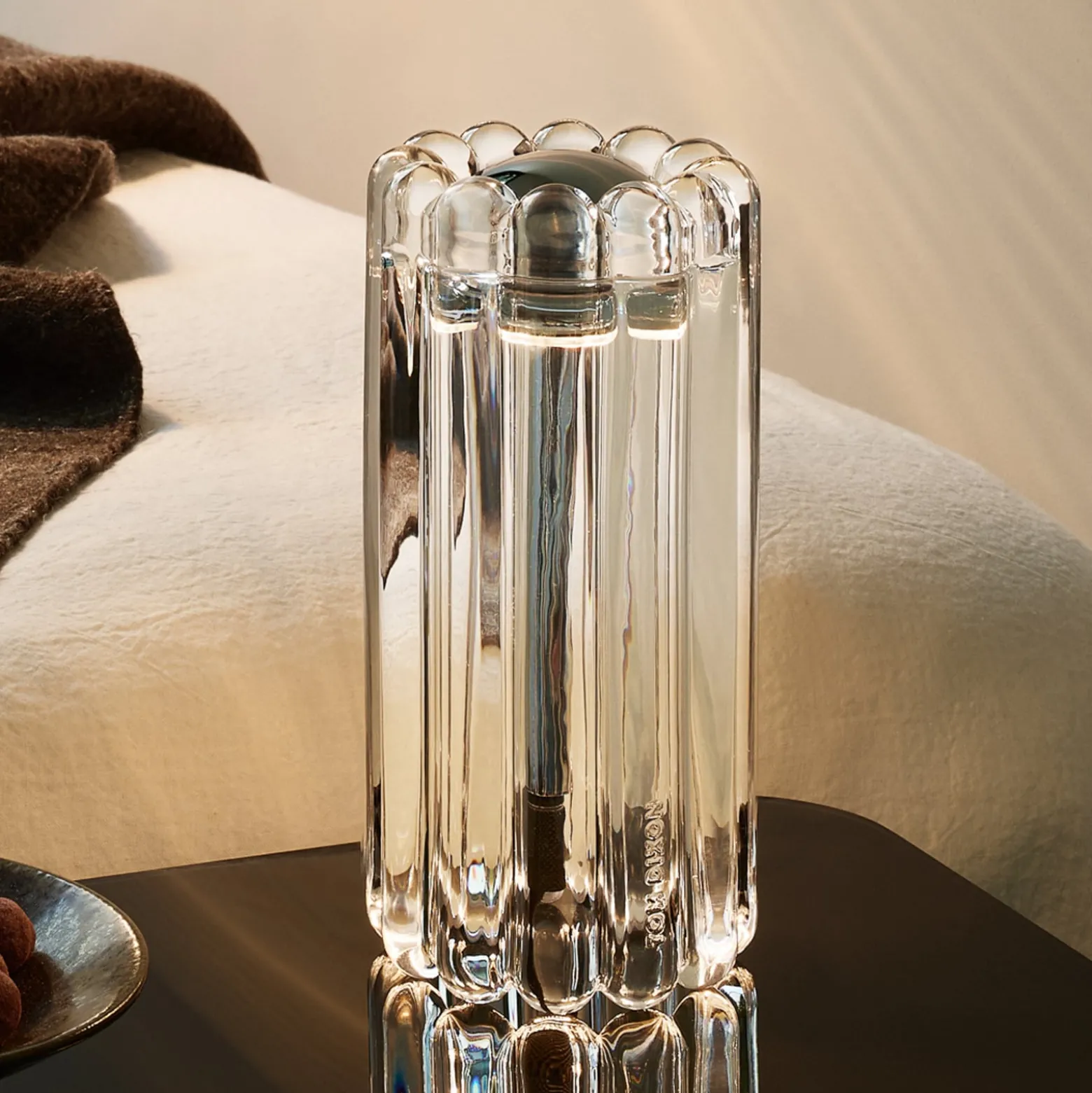 Tom Dixon LED-pöytälamppu Press, kirkas, lasi, 24 cm, 927 himmennettävä