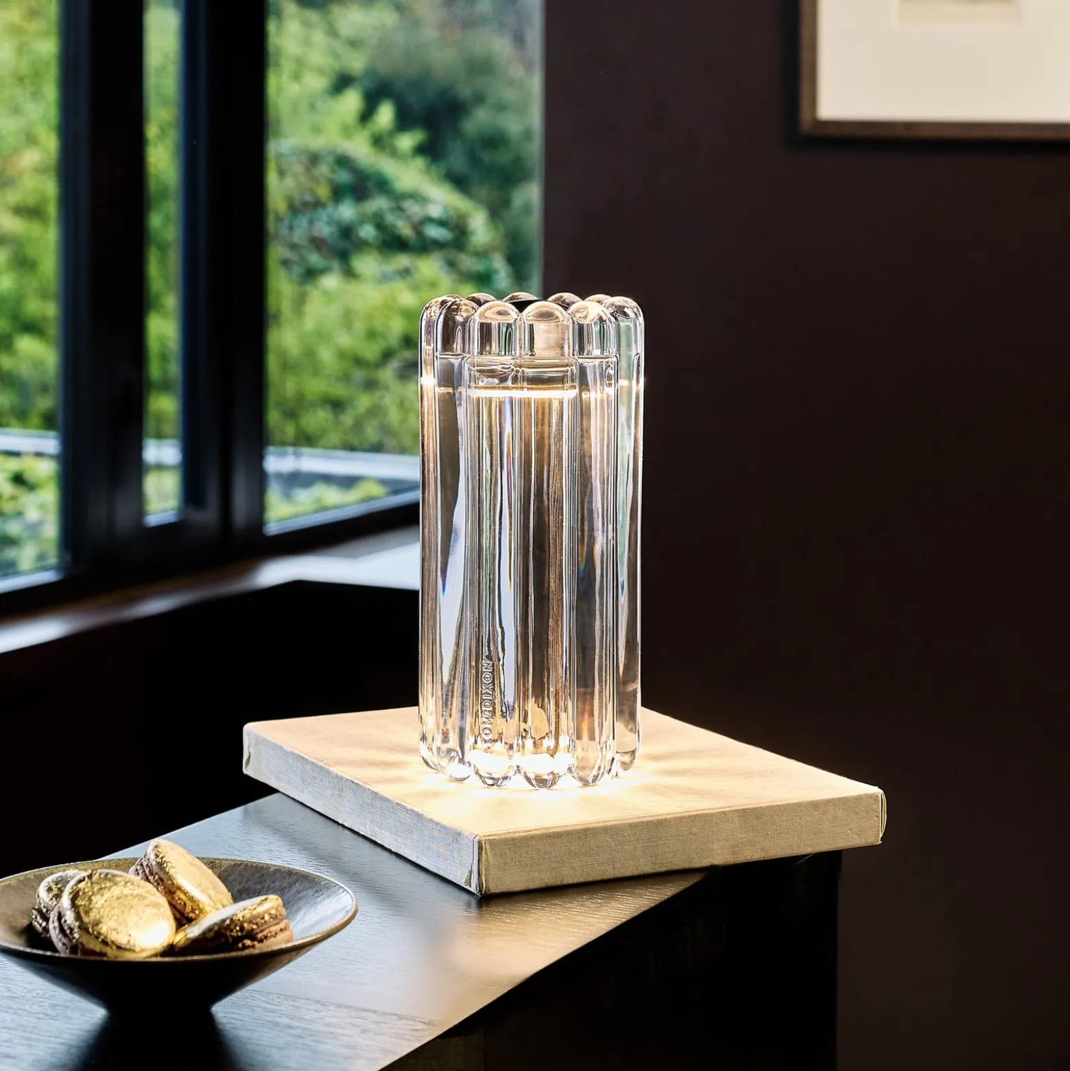 Tom Dixon LED-pöytälamppu Press, kirkas, lasi, 24 cm, 927 himmennettävä