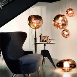 Tom Dixon maavalaisin Melt, kuparinvärinen, korkeus 165 cm, terästä
