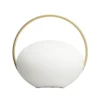 UMAGE LED-akkukäyttöinen pöytävalaisin Orbit, valkoinen/messinki, IP44, CCT