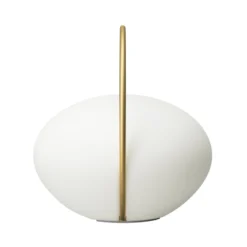 UMAGE LED-akkukäyttöinen pöytävalaisin Orbit, valkoinen/messinki, IP44, CCT