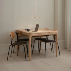 UMAGE LED-riippuvalaisin Omni, messinkiä, 2-valo, pituus 74 cm