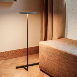 Vibia Flat LED-lattiavalo 96 cm harmaa L1, himmennettävä