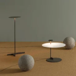 Vibia Flat LED-lattiavalo 96 cm harmaa L1, himmennettävä