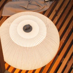 Vibia LED-maavalaisin Knit 7492 beige korkeus 51 cm 927 Casambi