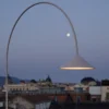 Vibia LED-ulkopolttimo OUT, beige Korkeus 242 cm IP44 2700K