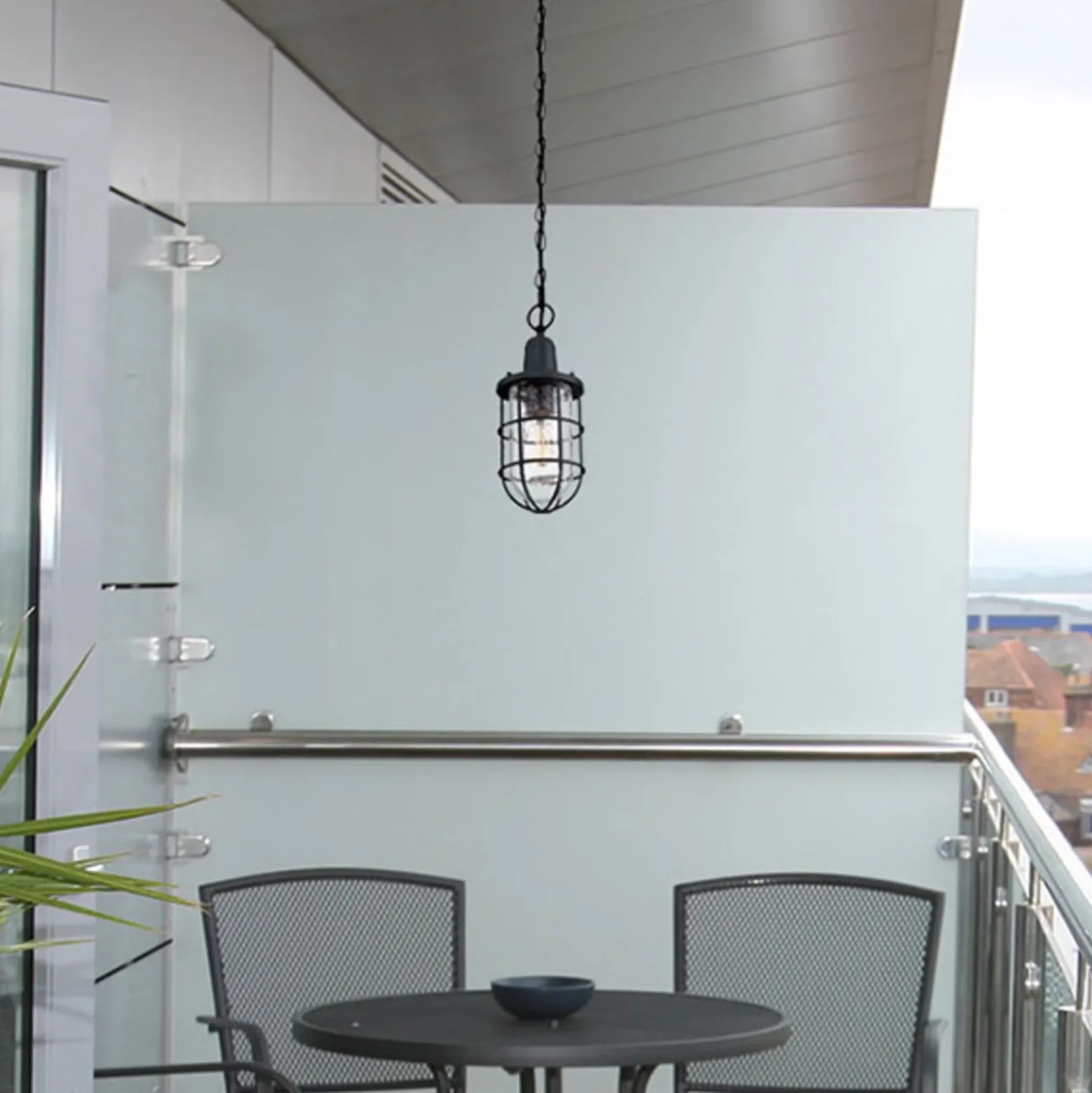 Westinghouse Crestview -ulkoriippuvalaisin, häkki
