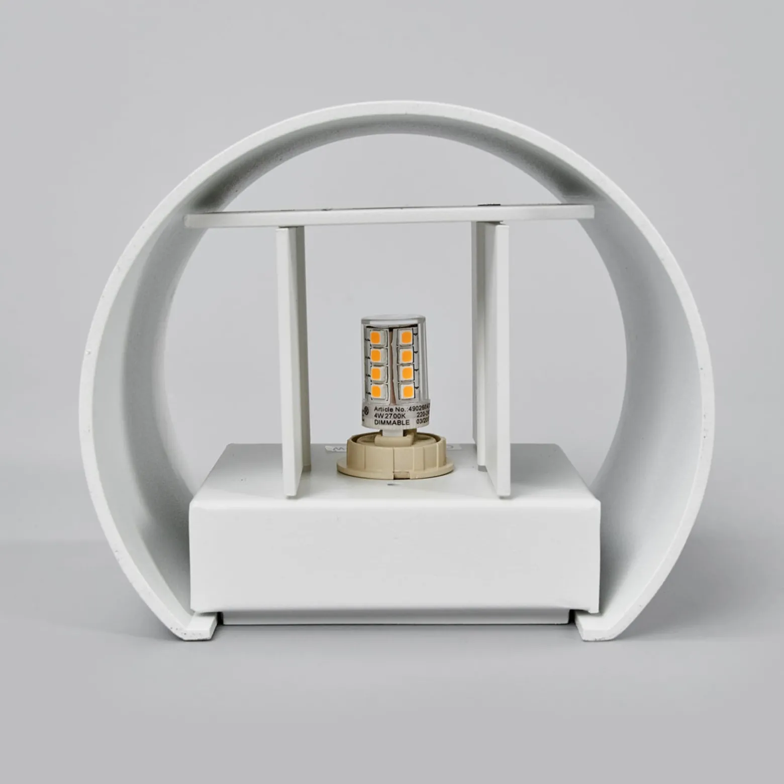 Xio LED-seinävalaisin, leveys 13 cm, valkoinen
