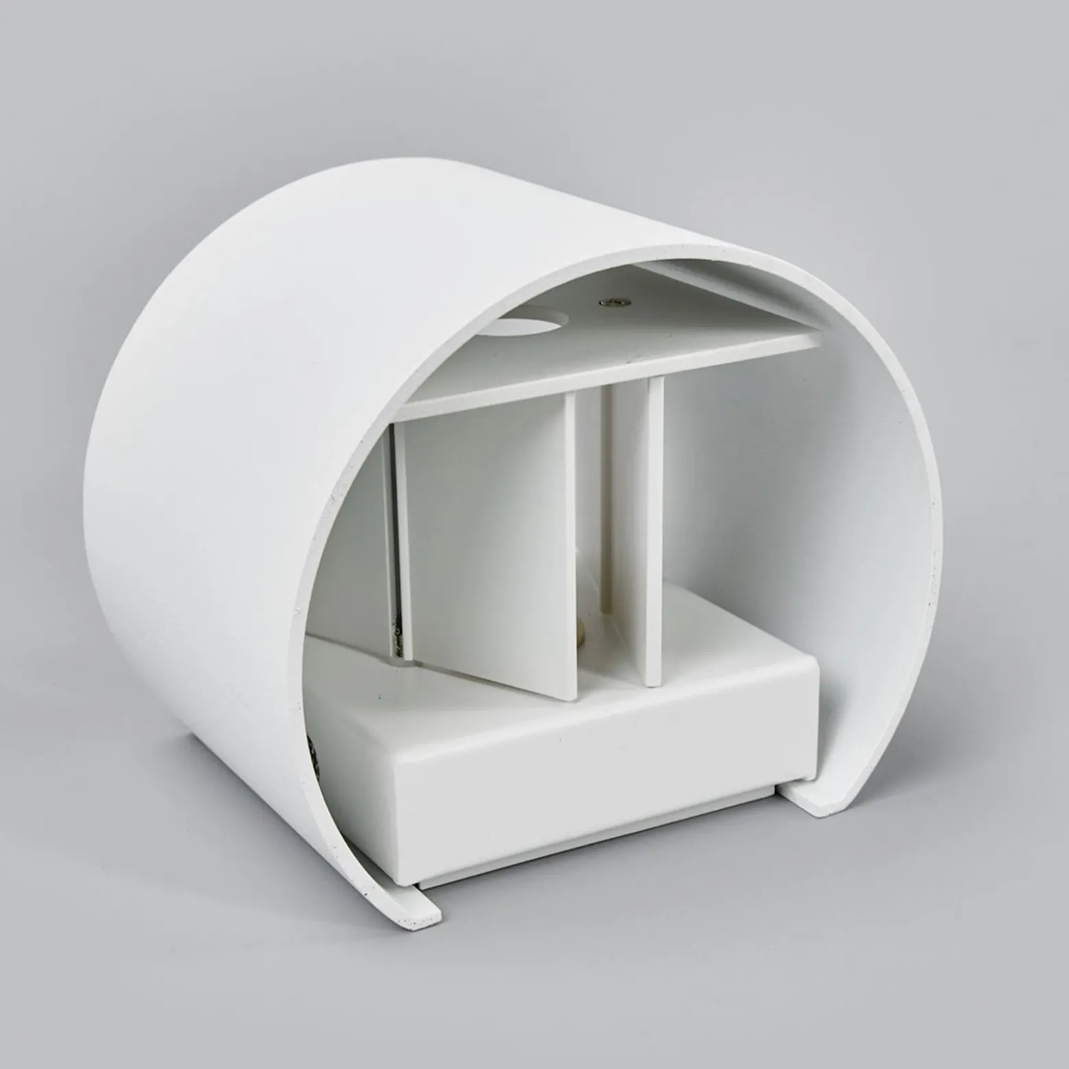 Xio LED-seinävalaisin, leveys 13 cm, valkoinen
